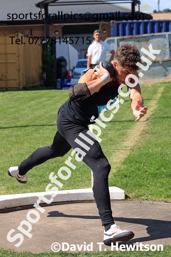 Decathlon shot putt, 2025 EAP International Combined Events, Hexham, Northumberland.  Photo: David T. Hewitson/Sports for All Pics